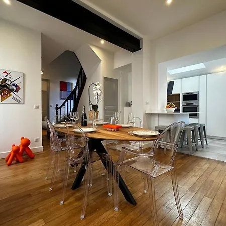 In The Beautiful Districts Of A 